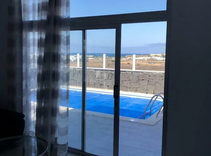 Villa Blue Horizon *